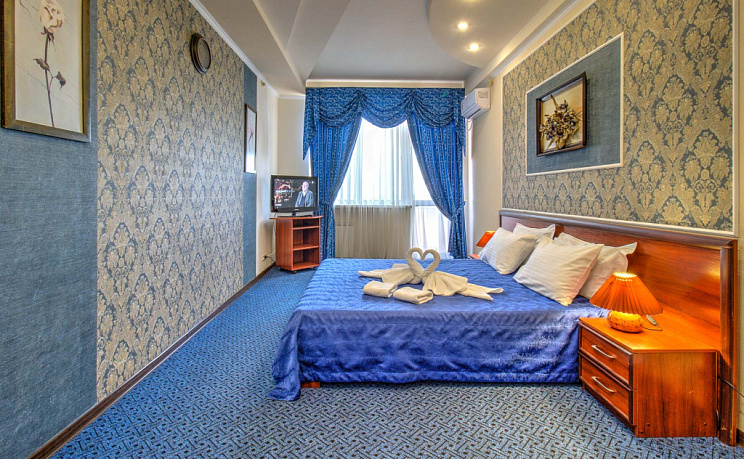 Люкс А 2-комнатный вид на море с балконами