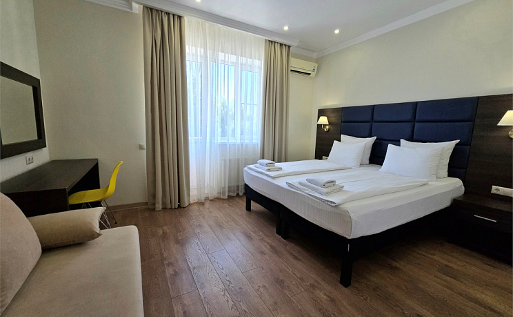 Апартаменты улучшенные с кухней, стиральной машиной и балконом