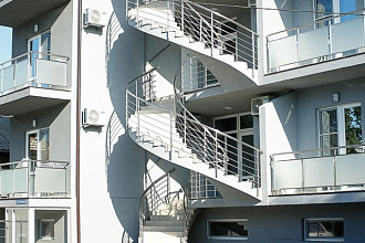 Diamond Delux Hotel, отель