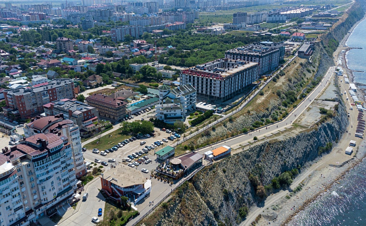 Спуск к морю