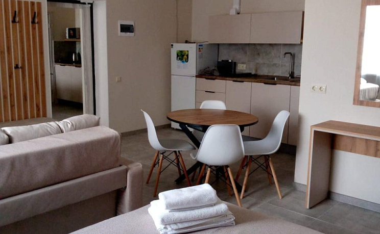 Улучшенный стандарт с отдельным входом и мини-кухней