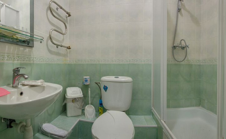Санузел в номере комфорт 2+1